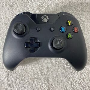 Xbox One Wireless Controller